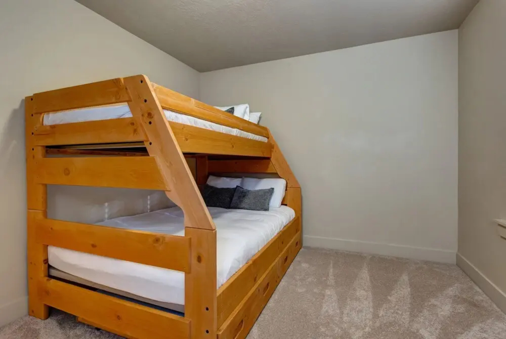 13278 Alexis Luxury Retreat - 4 Br Townhouse