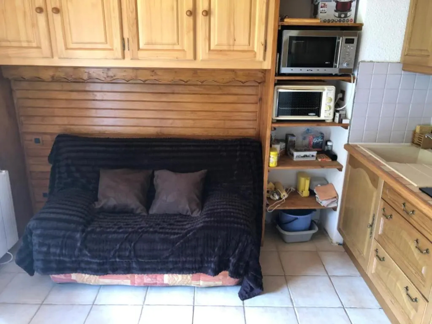 Appartement 2 pièces pieds des pistes terrasse face à la montagne