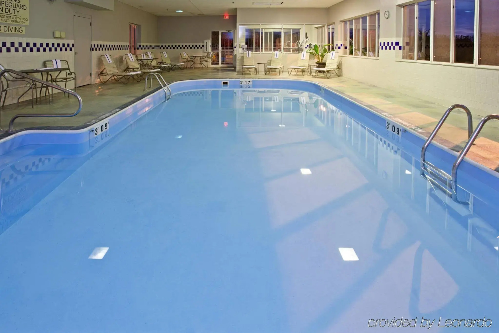 Country Inn & Suites by Radisson, Port Clinton, OH