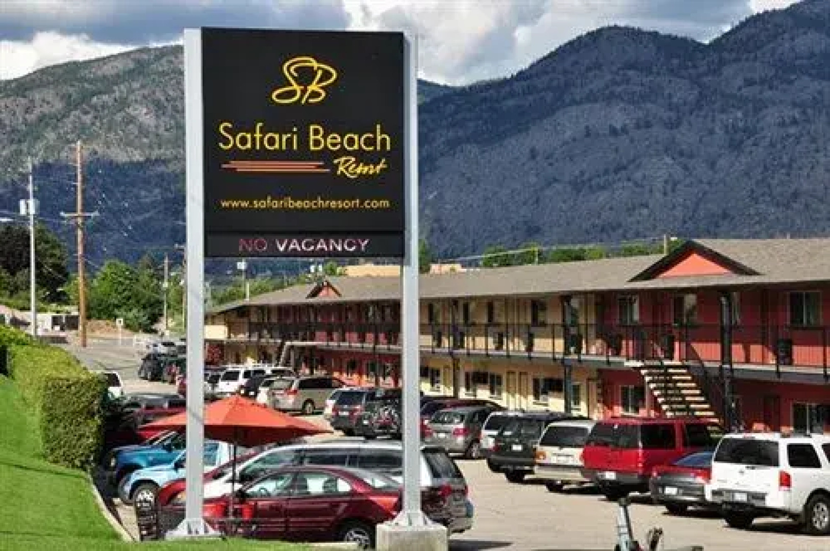 Safari Beach Resort