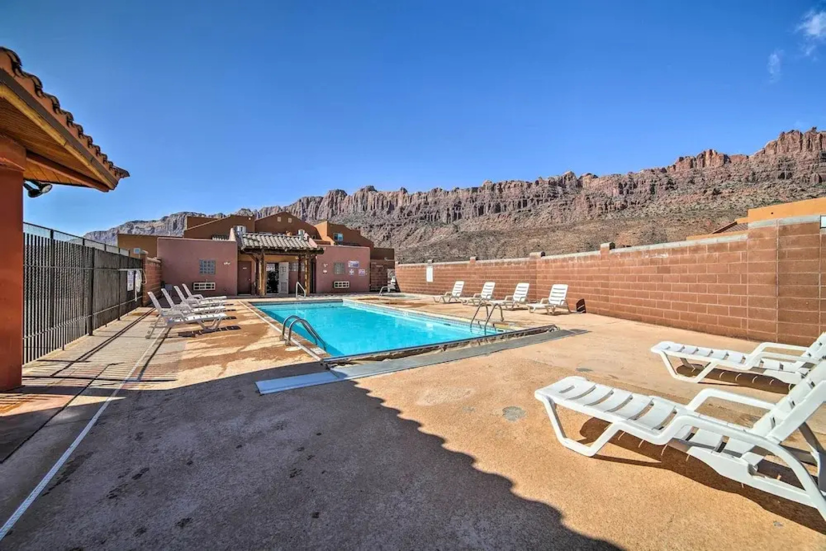 Moab Townhome w/ Patio - 11 Mi. to Arches NP!