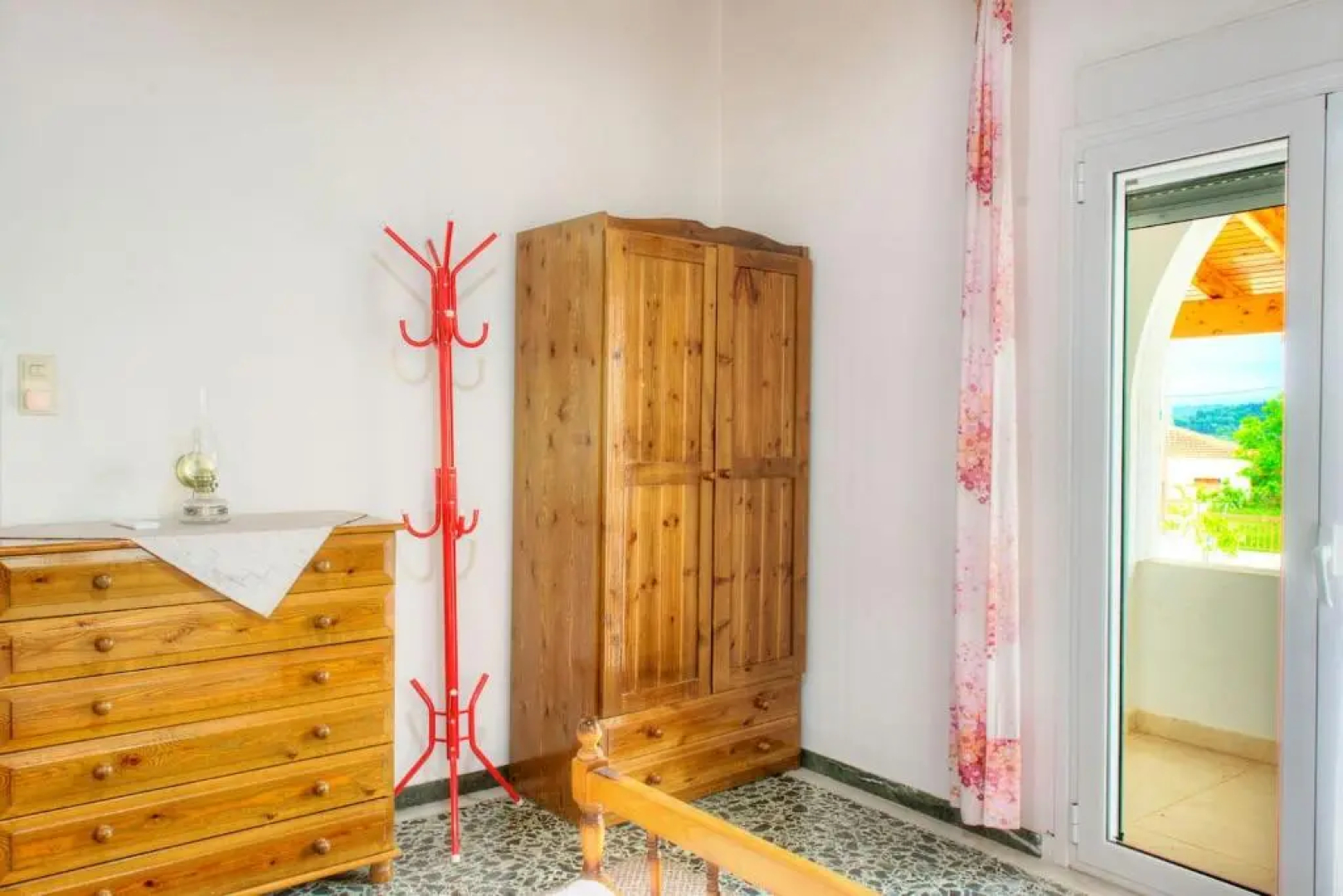 Kanakades Village House