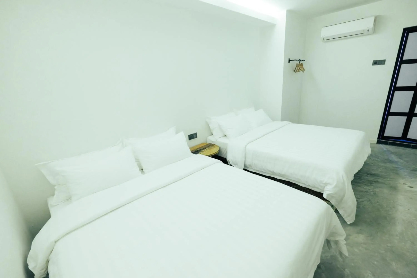 White Loft Hotel