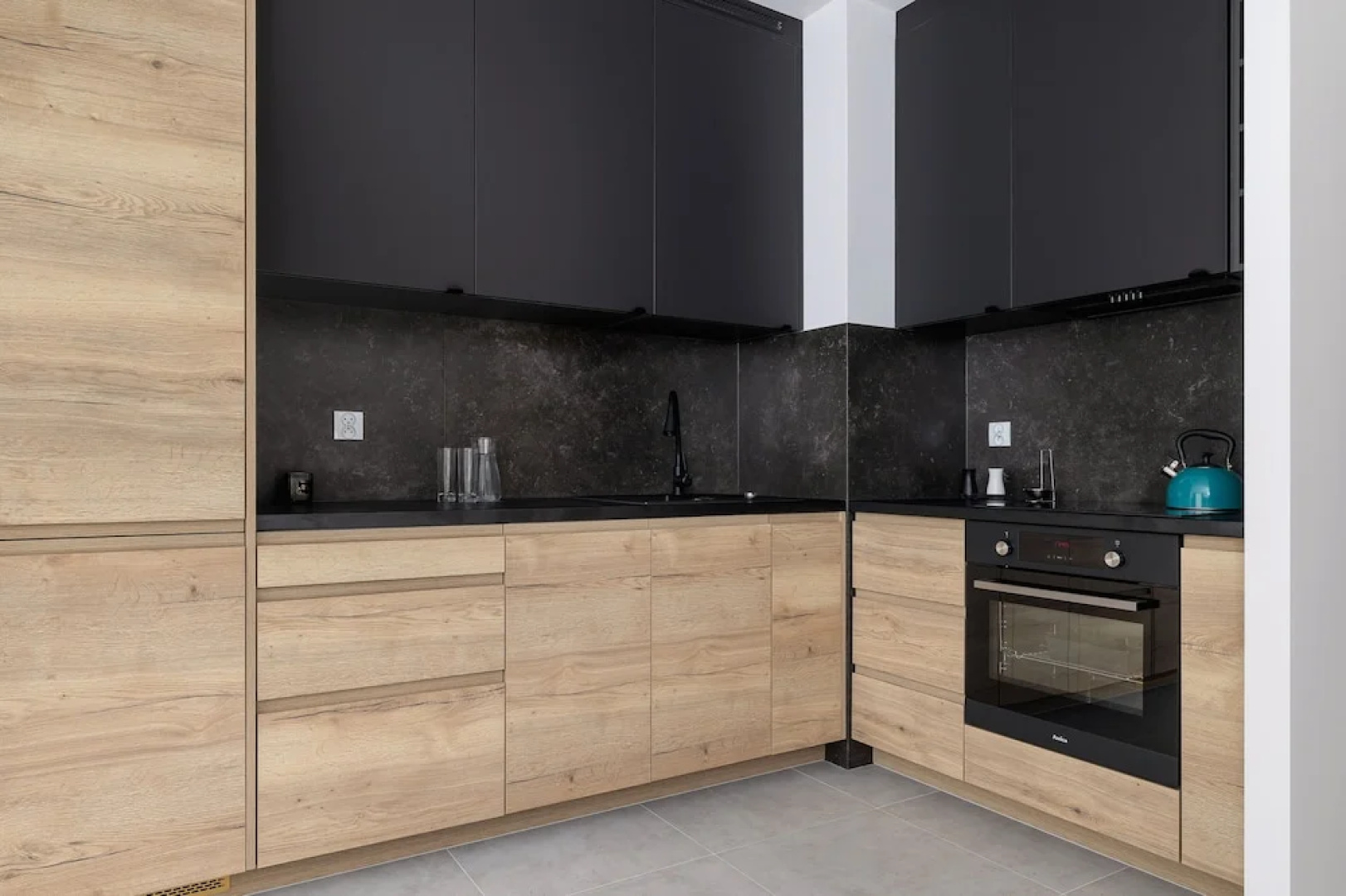 Apartament Otoczony Zielenią by Renters