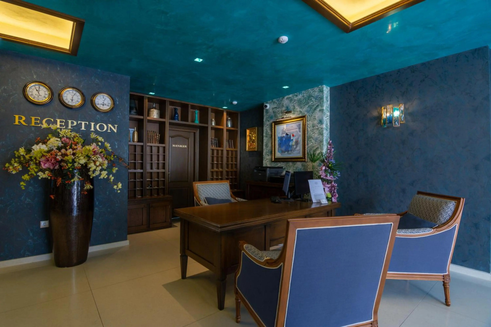 Maria Palace Complex