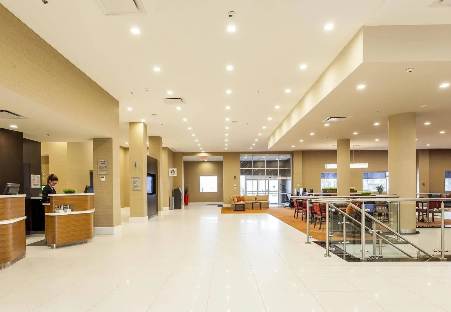 Courtyard by Marriott Montreal West Island/Baie D'Urfe