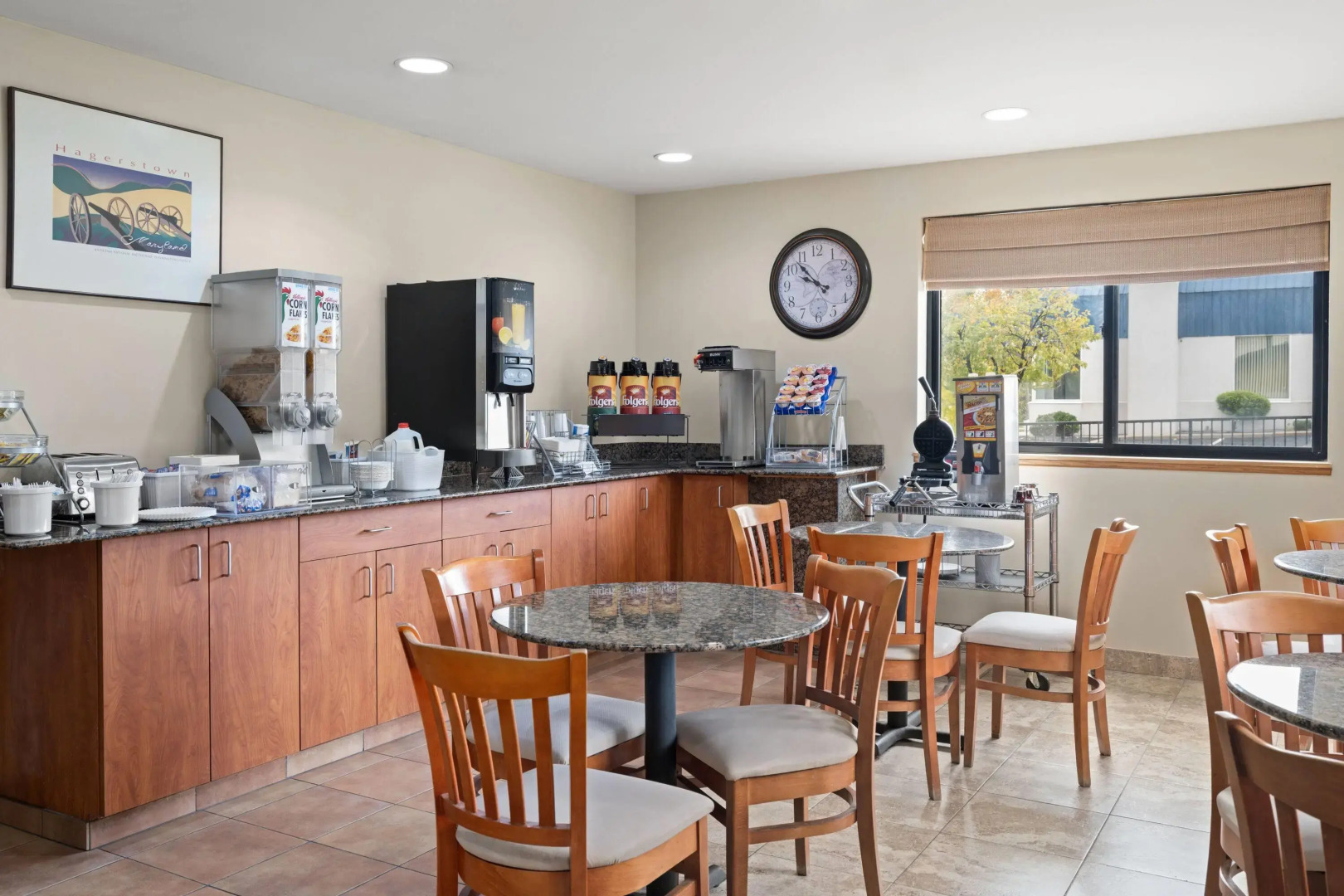 Super 8 by Wyndham Hagerstown I-70