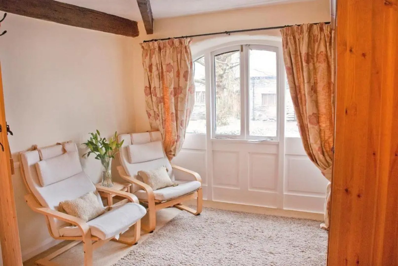 Bryn Melyn Farm Cottages- 5 Luxury Cottages In A Stunning Setting with Wood Fired Hot Tub