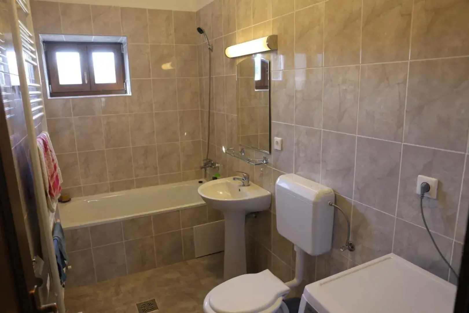 Ezüstfenyő Panzió