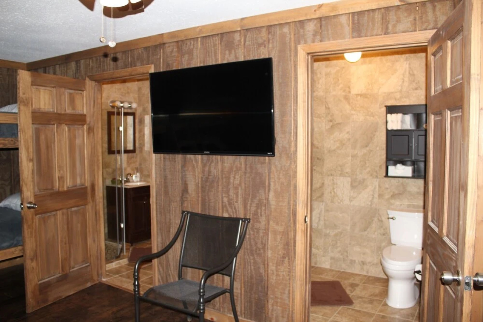 Shawnee Trails Lodging and Suites
