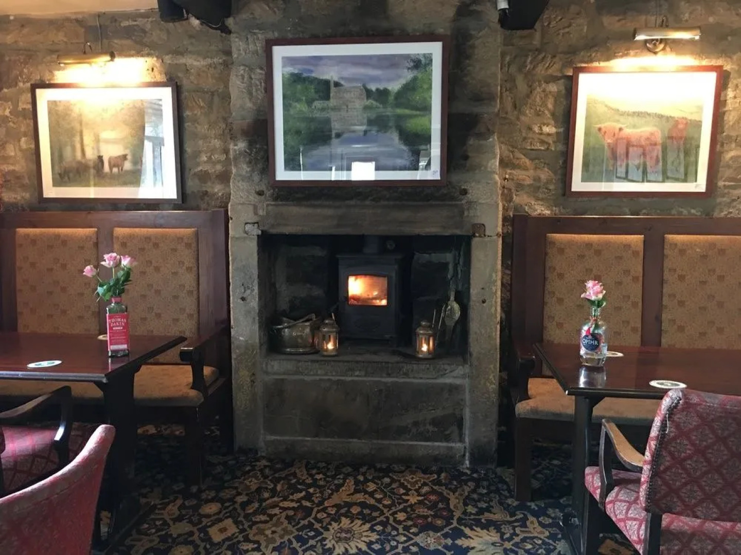 The Hare and Hounds Country Inn