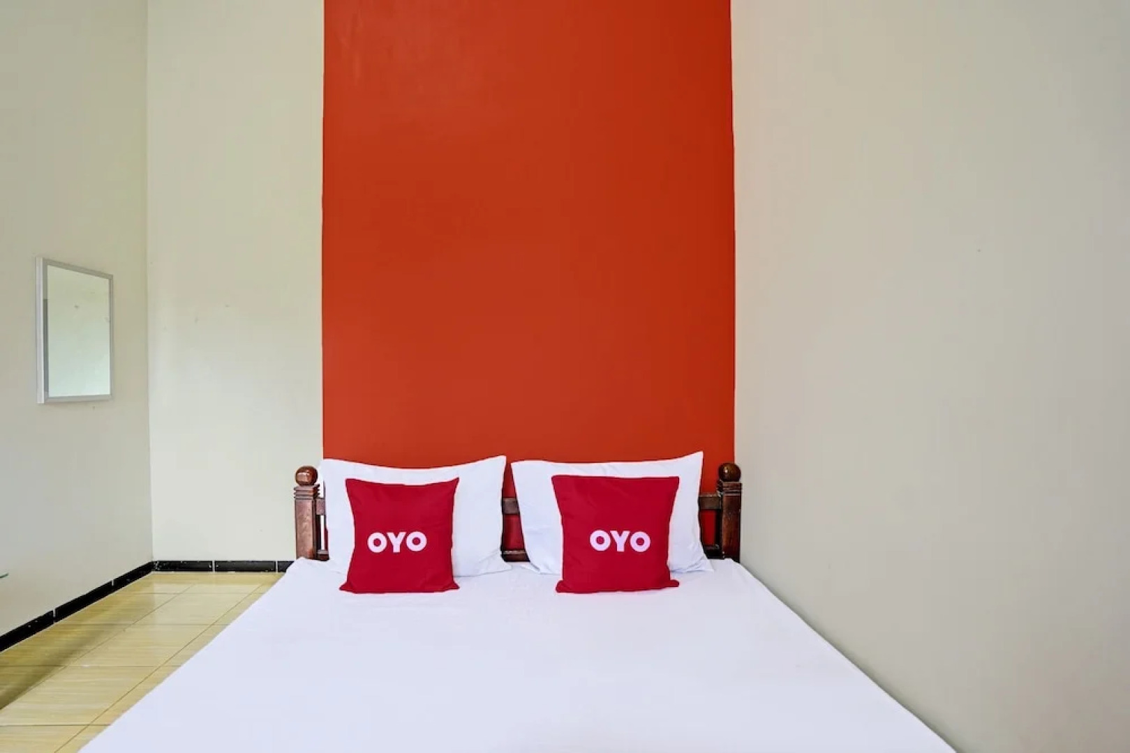 OYO 92049 D'jamus Resort Telaga Ngebel