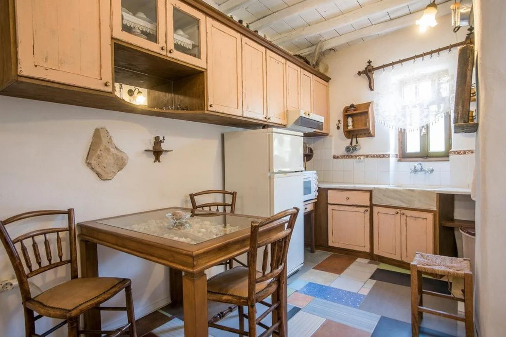 Anthippi Guest House