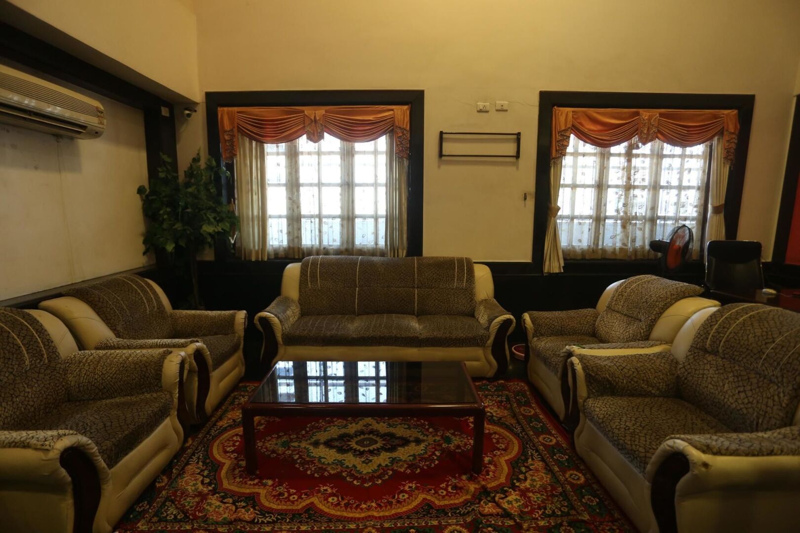 OYO Rooms Singarathope