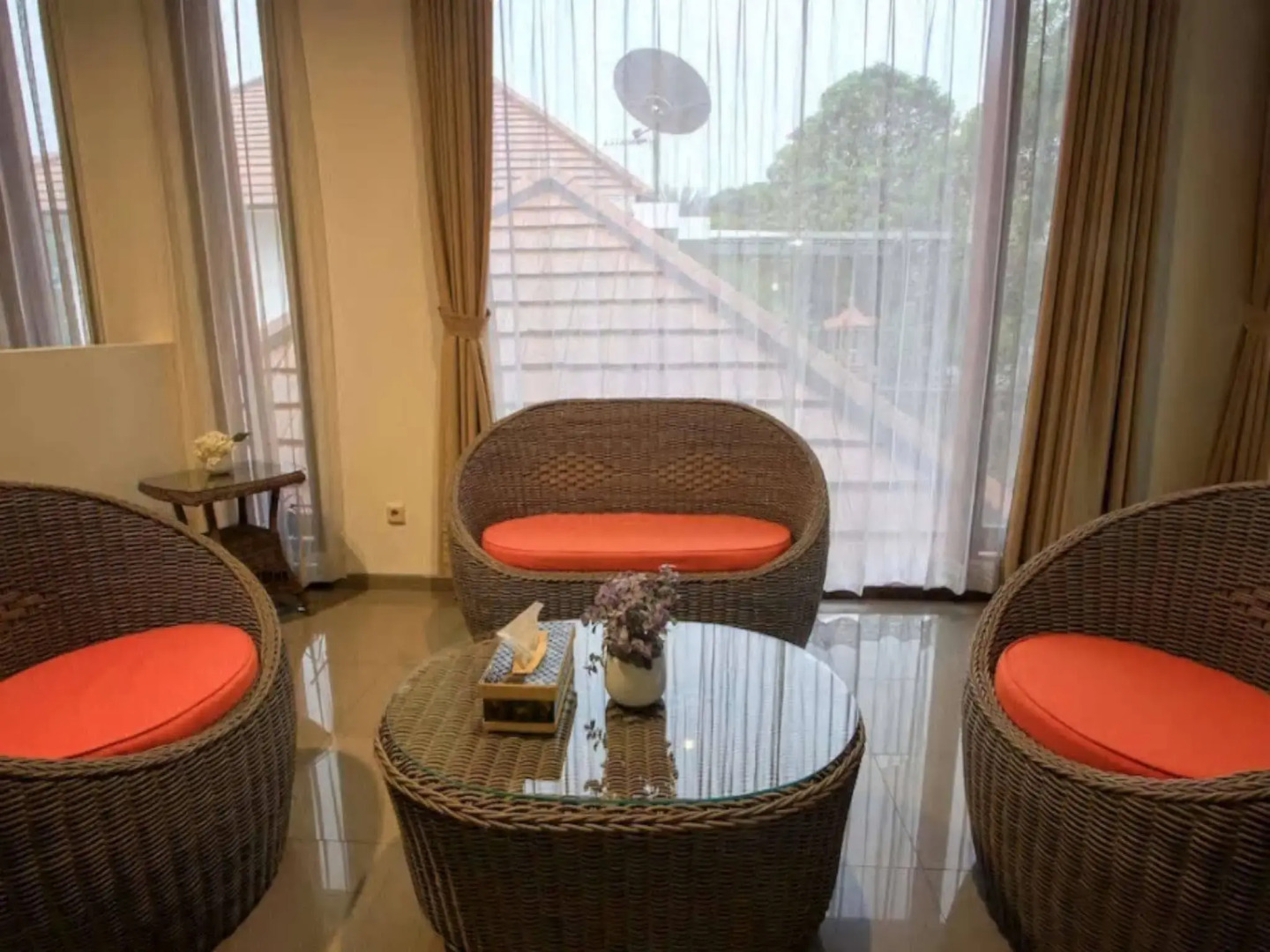 Villa Kencana Syariah, 6 Bed KingSize, View Gunung