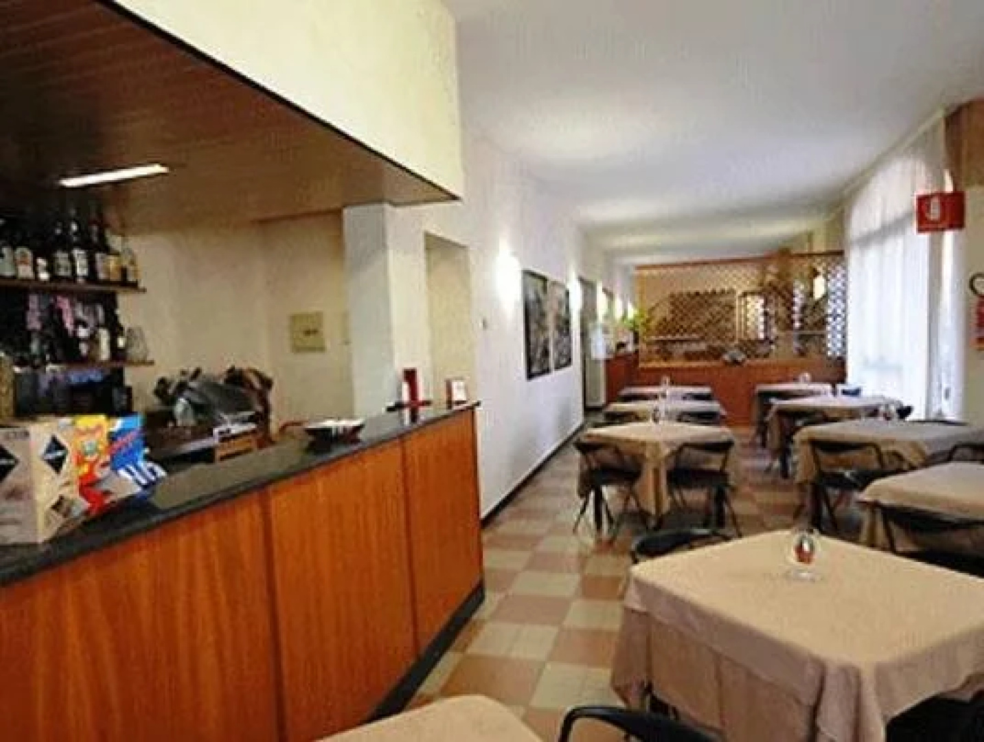 Hotel Versailles