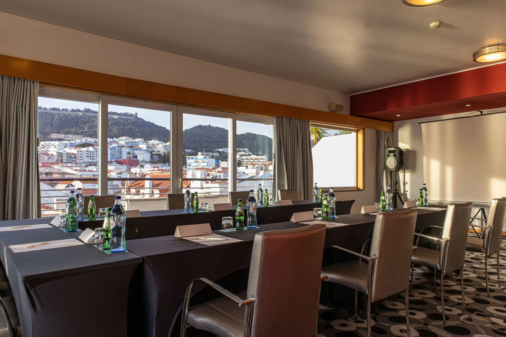 SANA Sesimbra Hotel