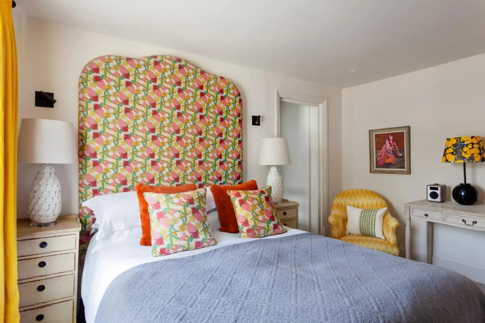 The Falstaff Hotel