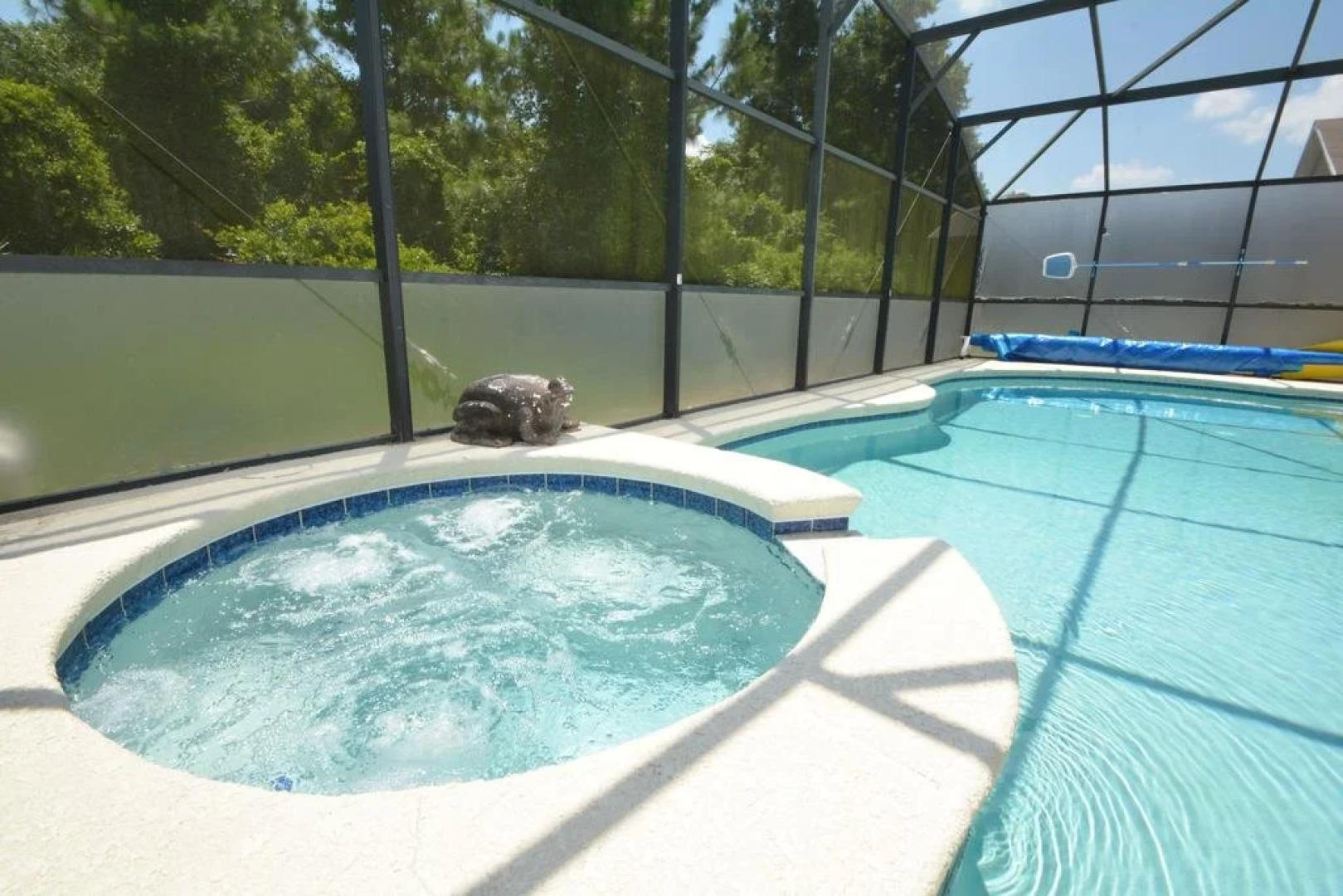 739SJW Sweet Escape Florida 5 Br villa by RedAwning