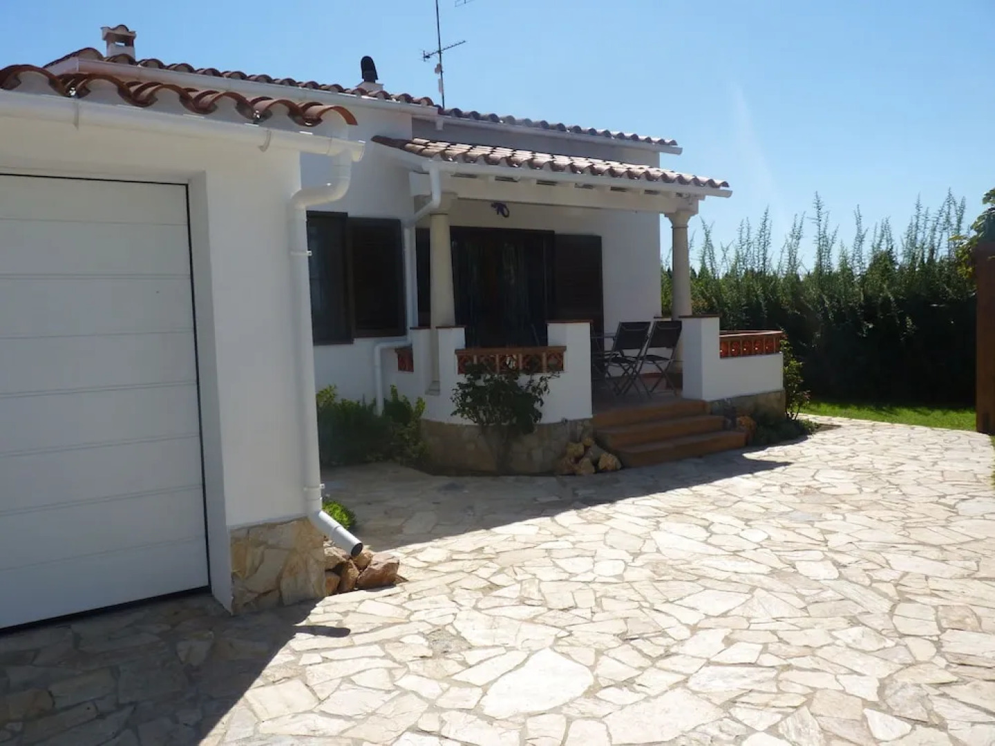 Holiday House With Private Pool for 4 People in Sant Pere Pescador