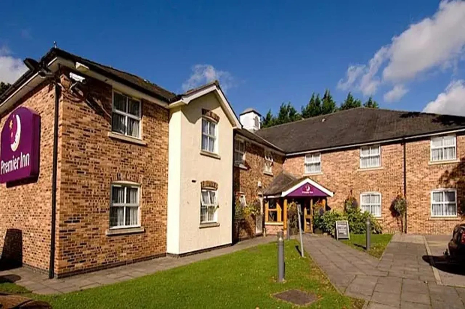 Premier Inn Wrexham North (A483)