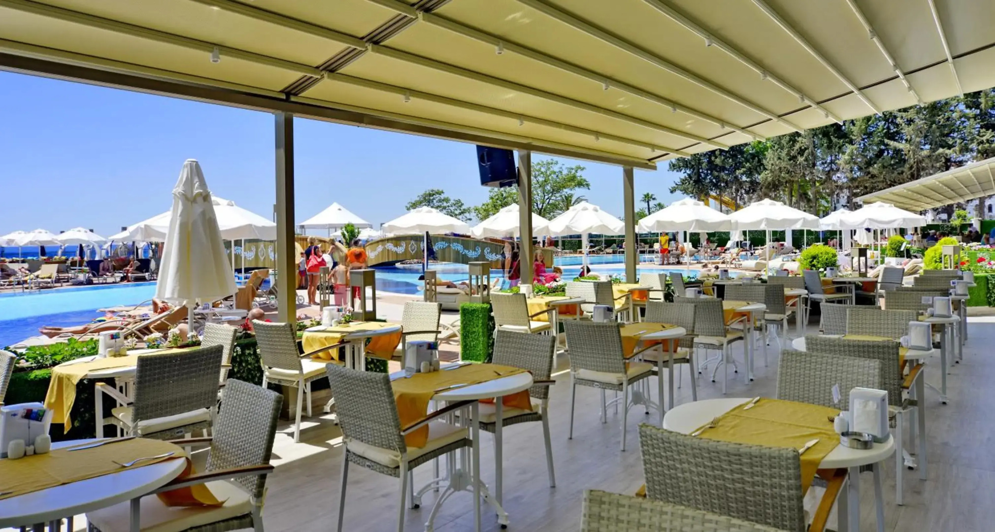 Azura Deluxe Resort & Spa - Ultra All Inclusive