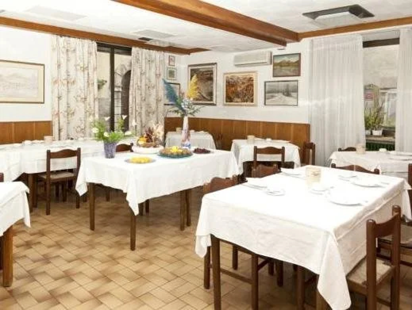 Hotel Marchi