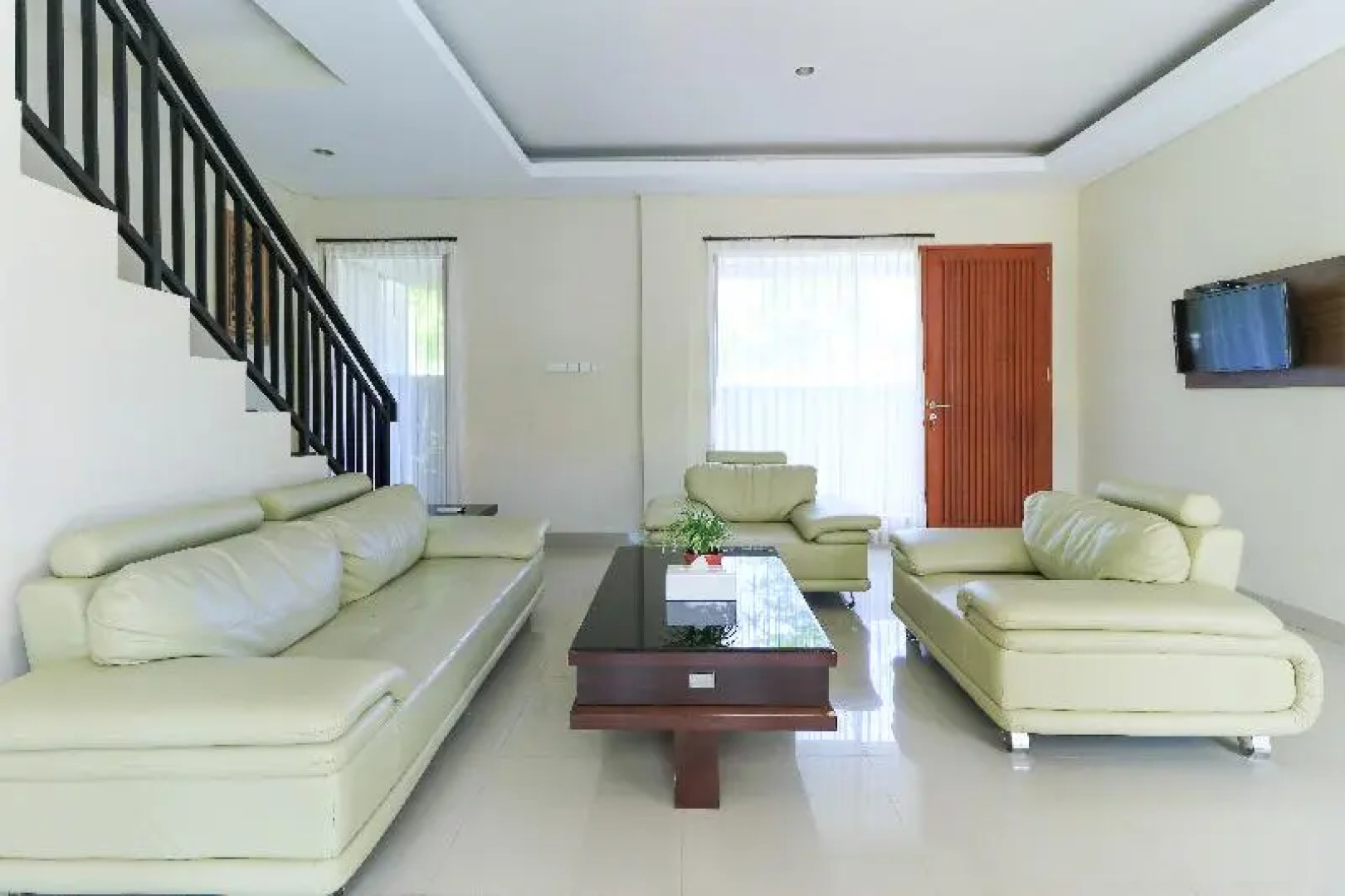 Royal Majesty Villas Jimbaran by ZUZU