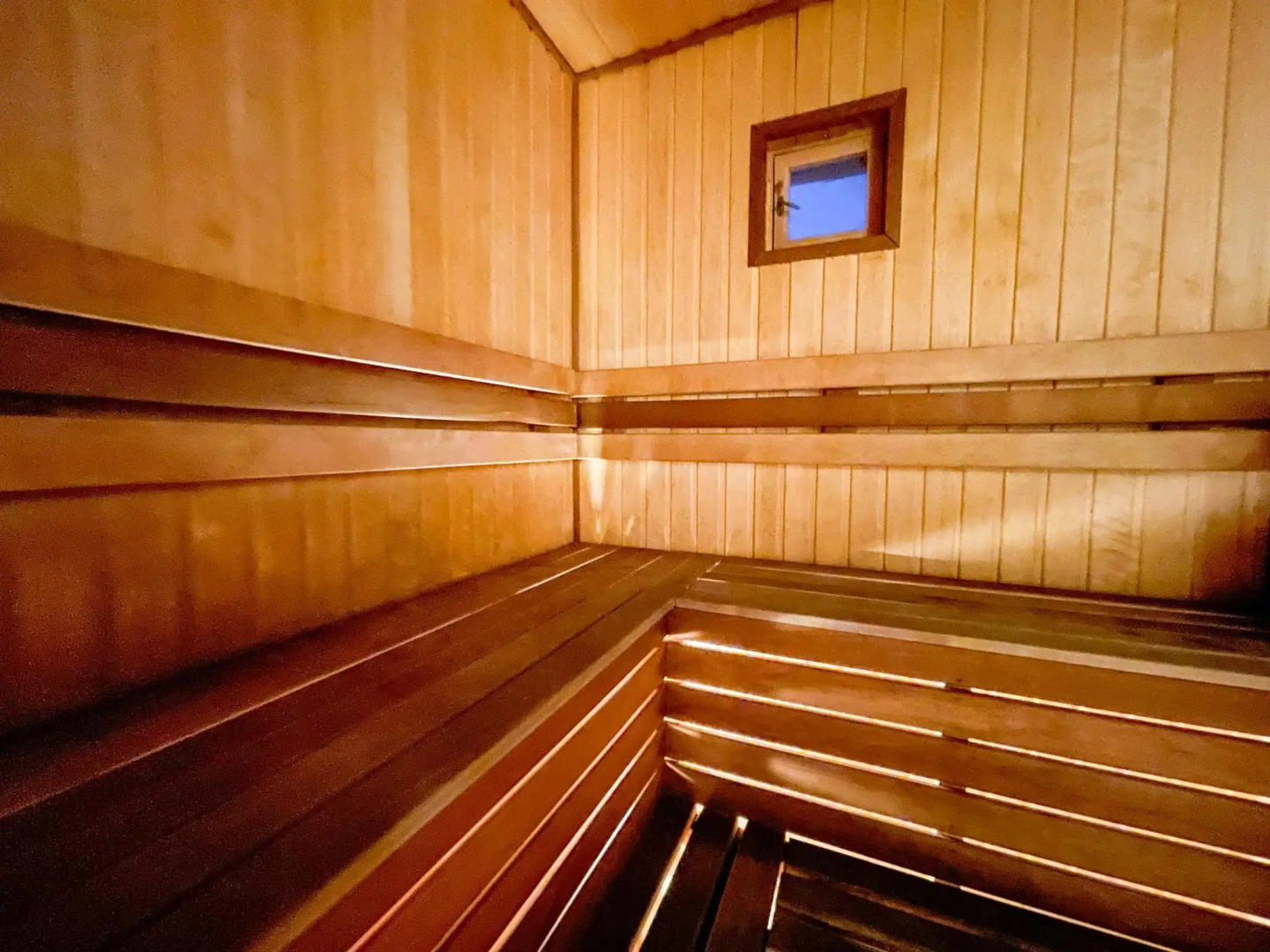 Апартаменты в коттедже Артек Блэк