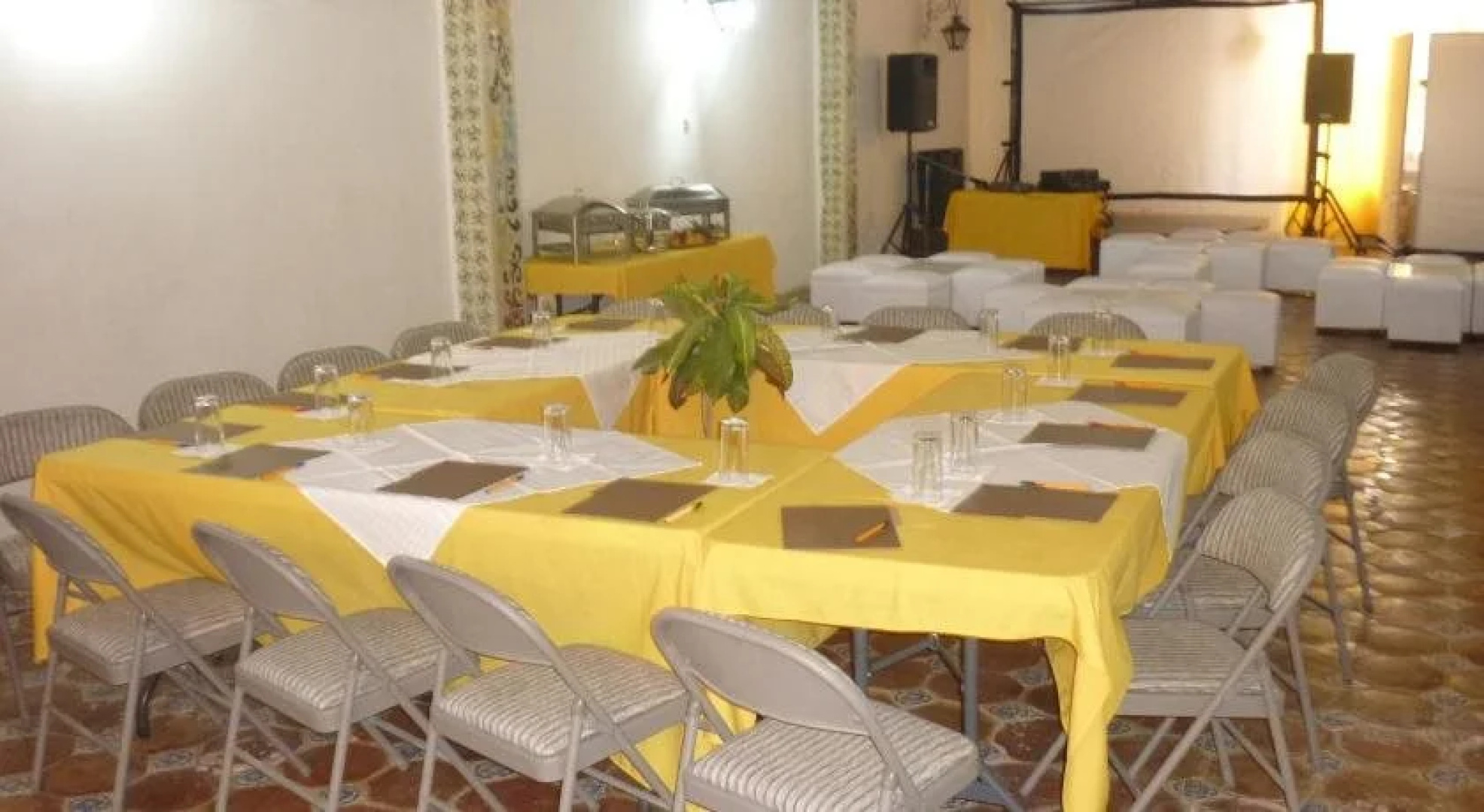 Hotel Colonial