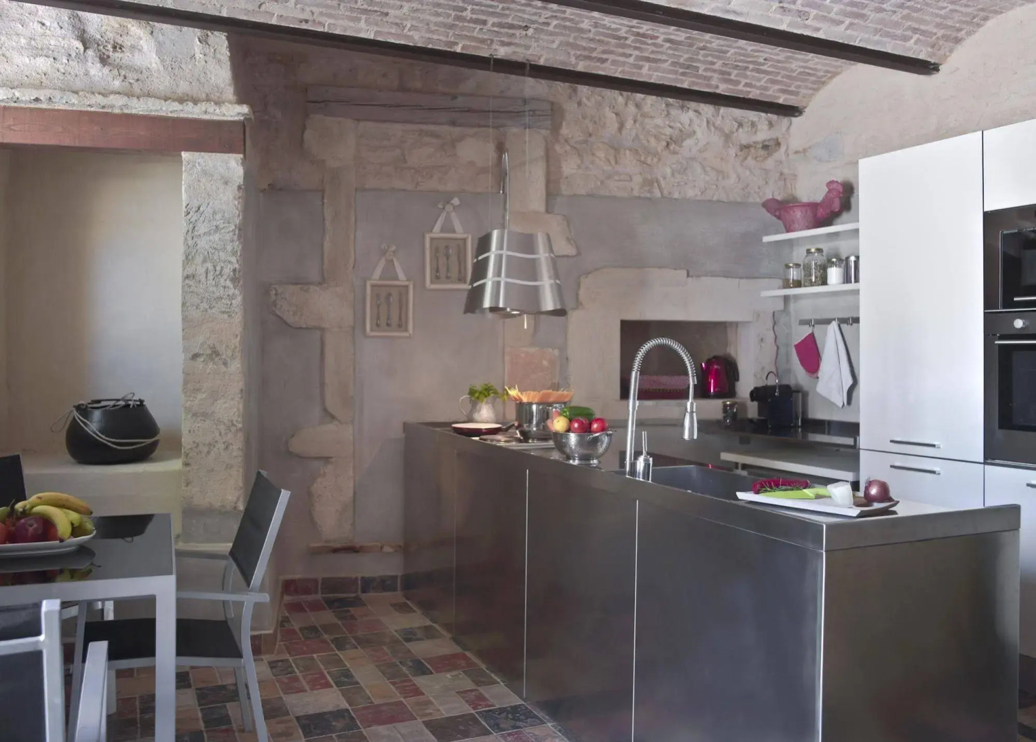 Athermigo Boutique Estate