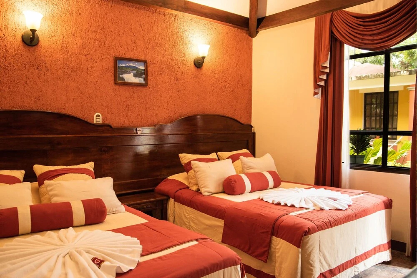 Mansion Los Guichos