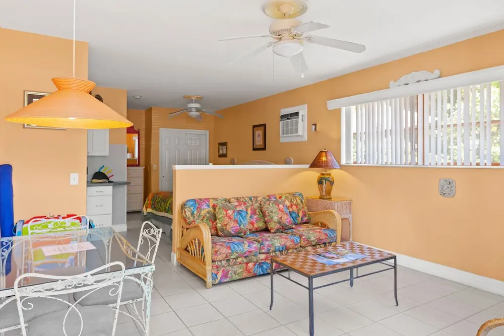 THE Palmview AND Sandpiper Inns