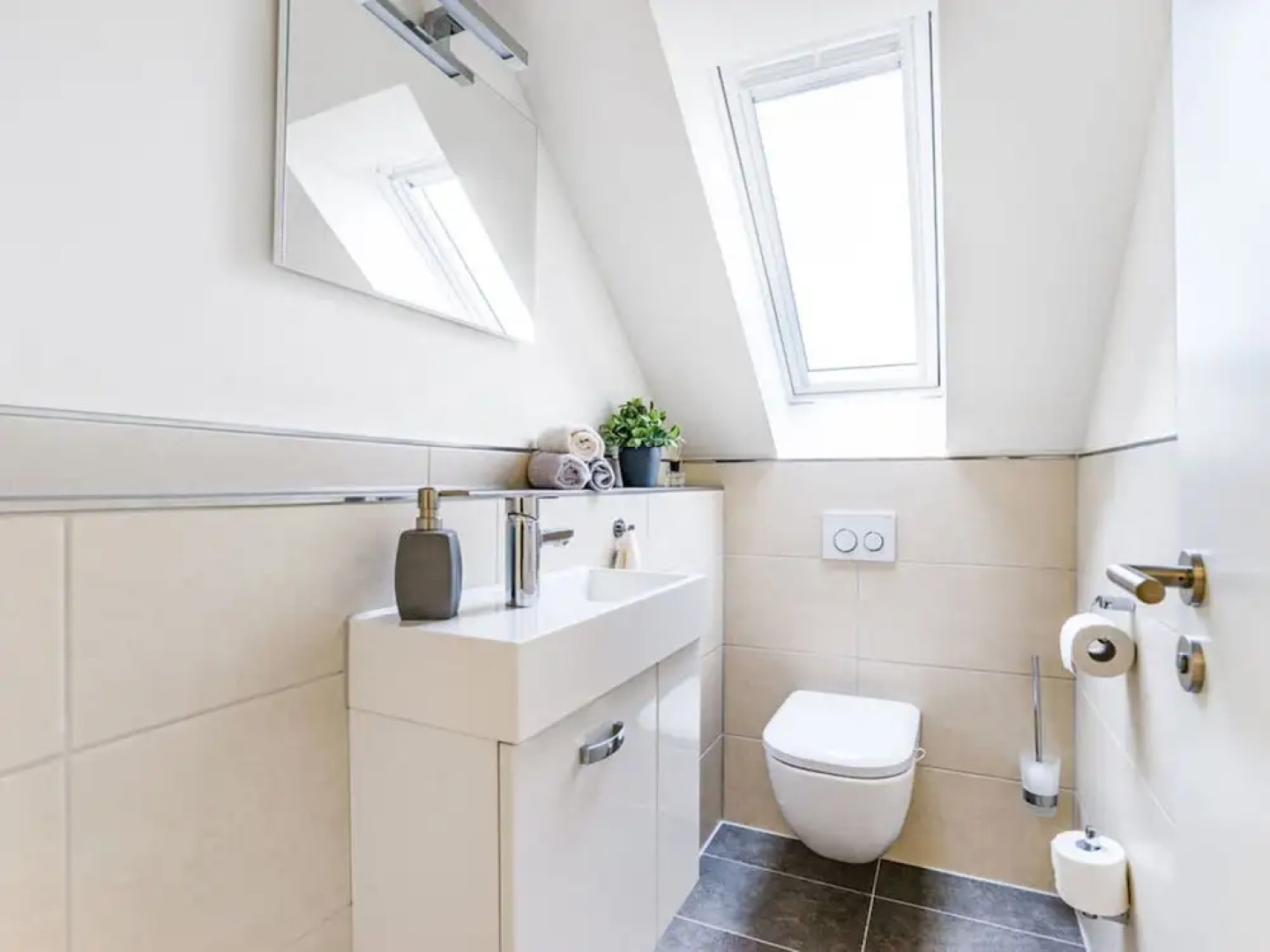 Panoramic View Comfortable Holiday Residence