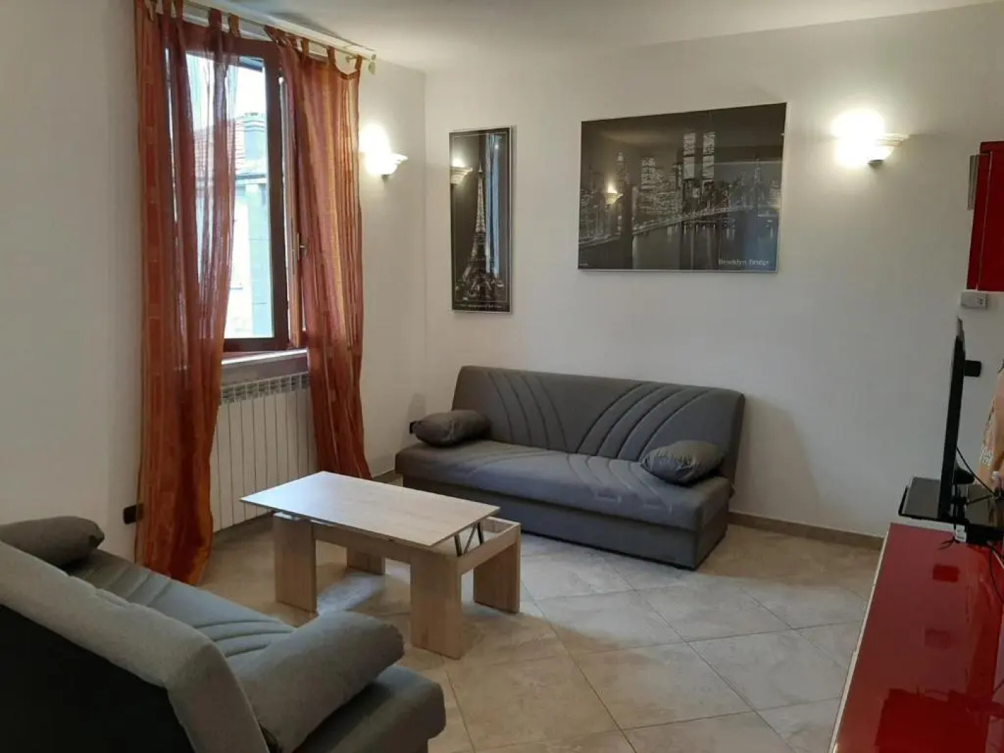 House North Milan CIR 108035-CNI-00003