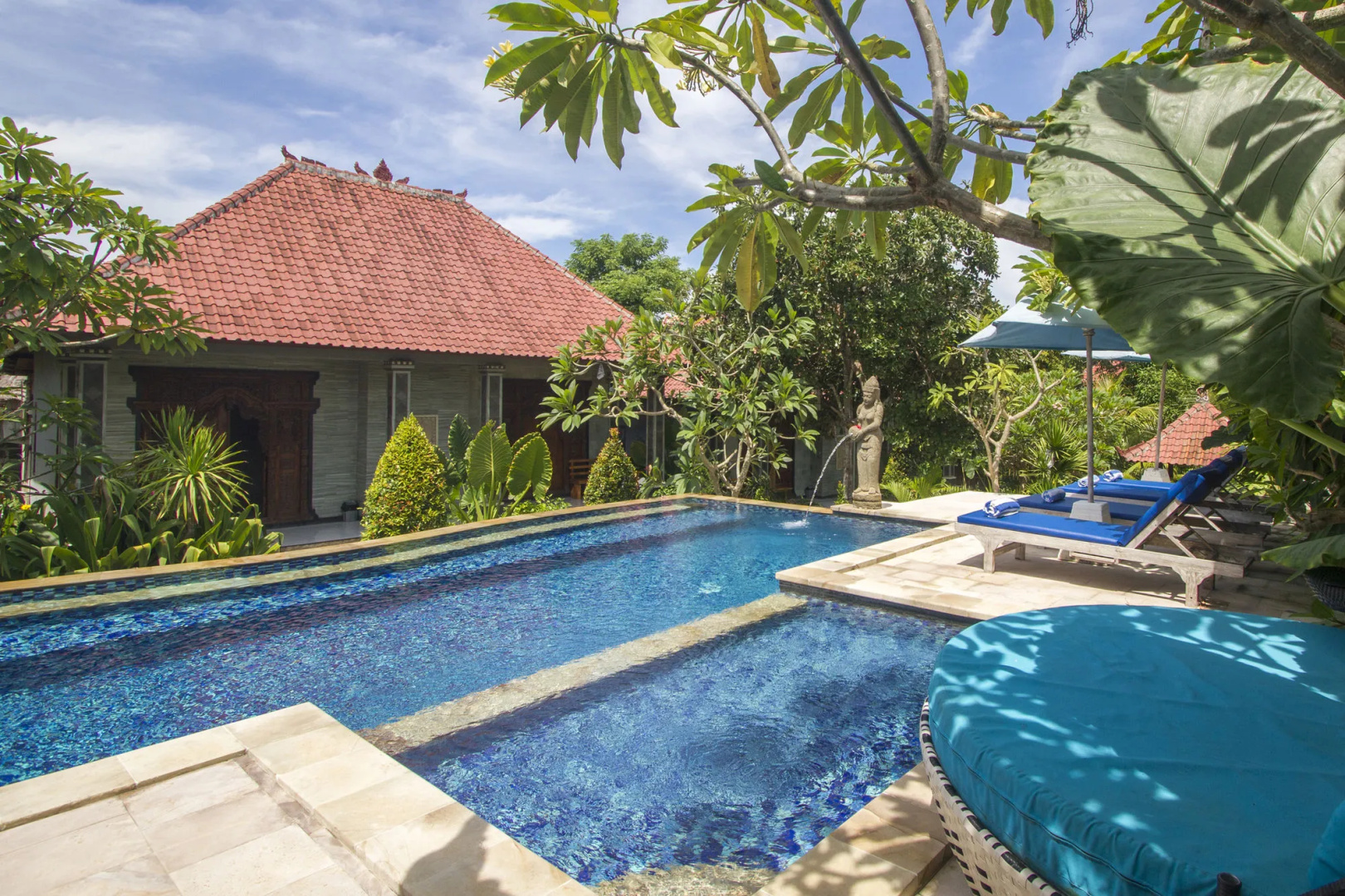 Warisan Villa