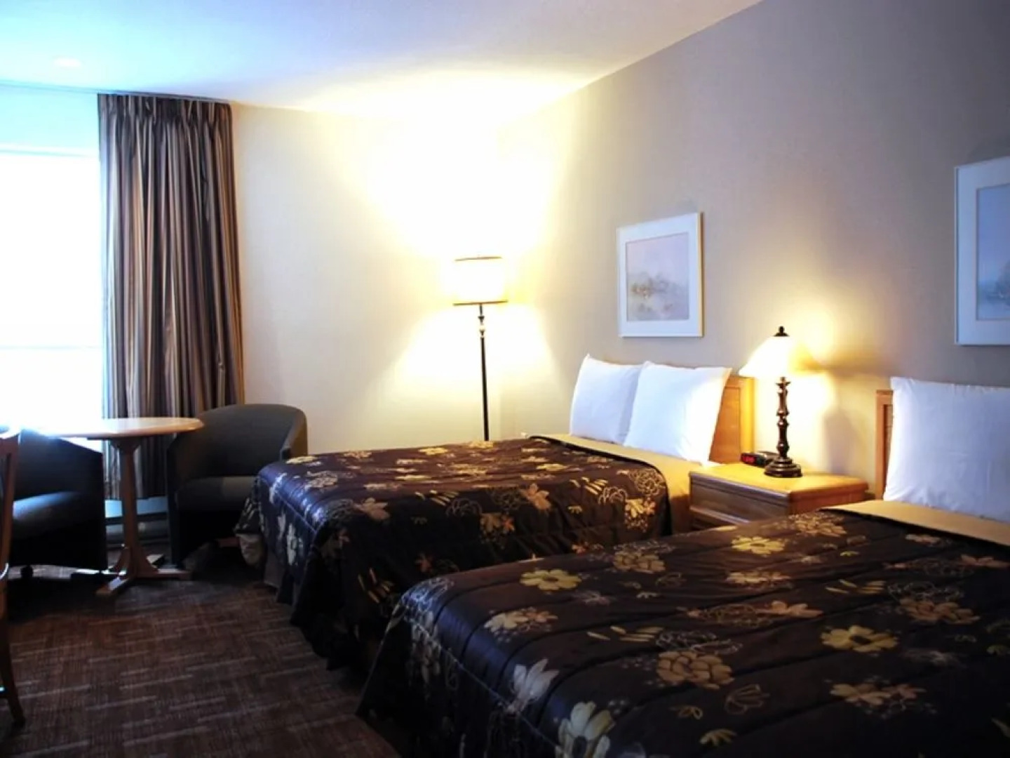 Auberge Du Grand Lac