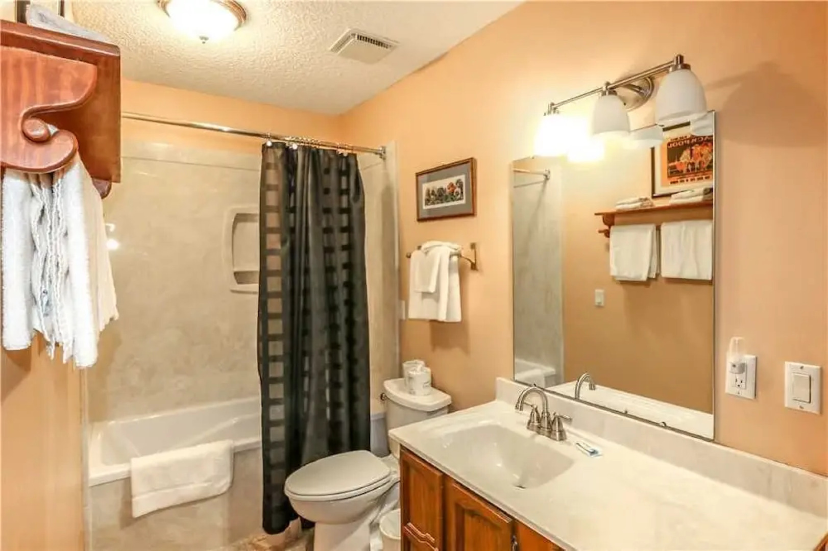 Abaron Townhouse Unit 0414 2 Bedrooms 2 Bathrooms Townhouse