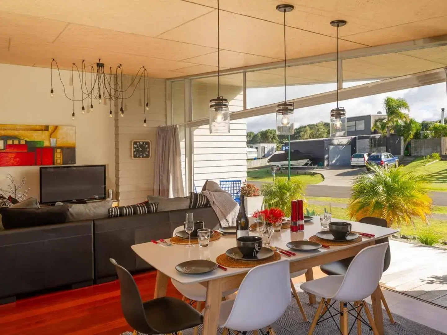 Modpod on The Tee - Matarangi Holiday Home