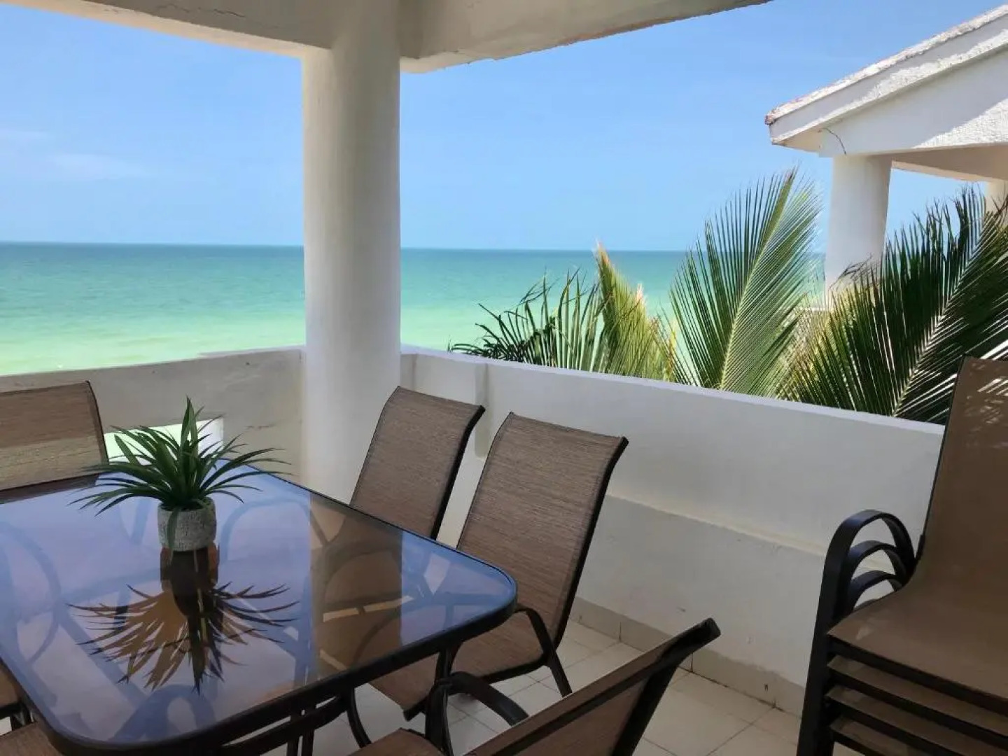 Carretera progreso a huaymitum, entrada Royal beach ll , km 12.2 Apartamento 2-4