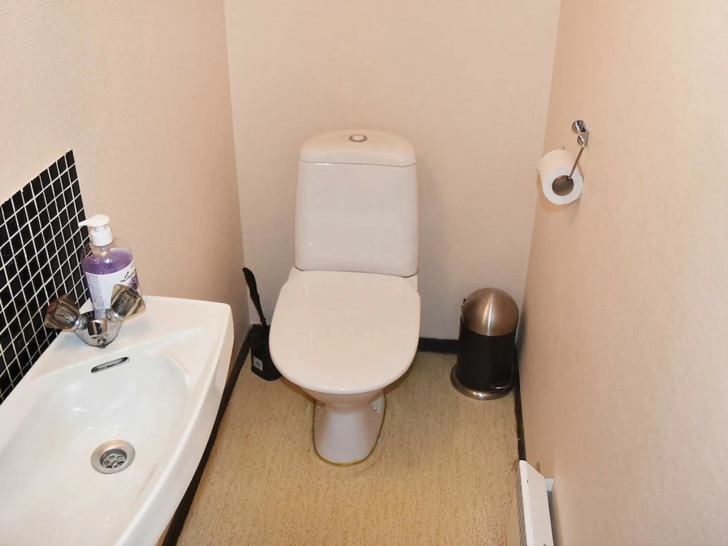 6 Person Holiday Home in Stranda