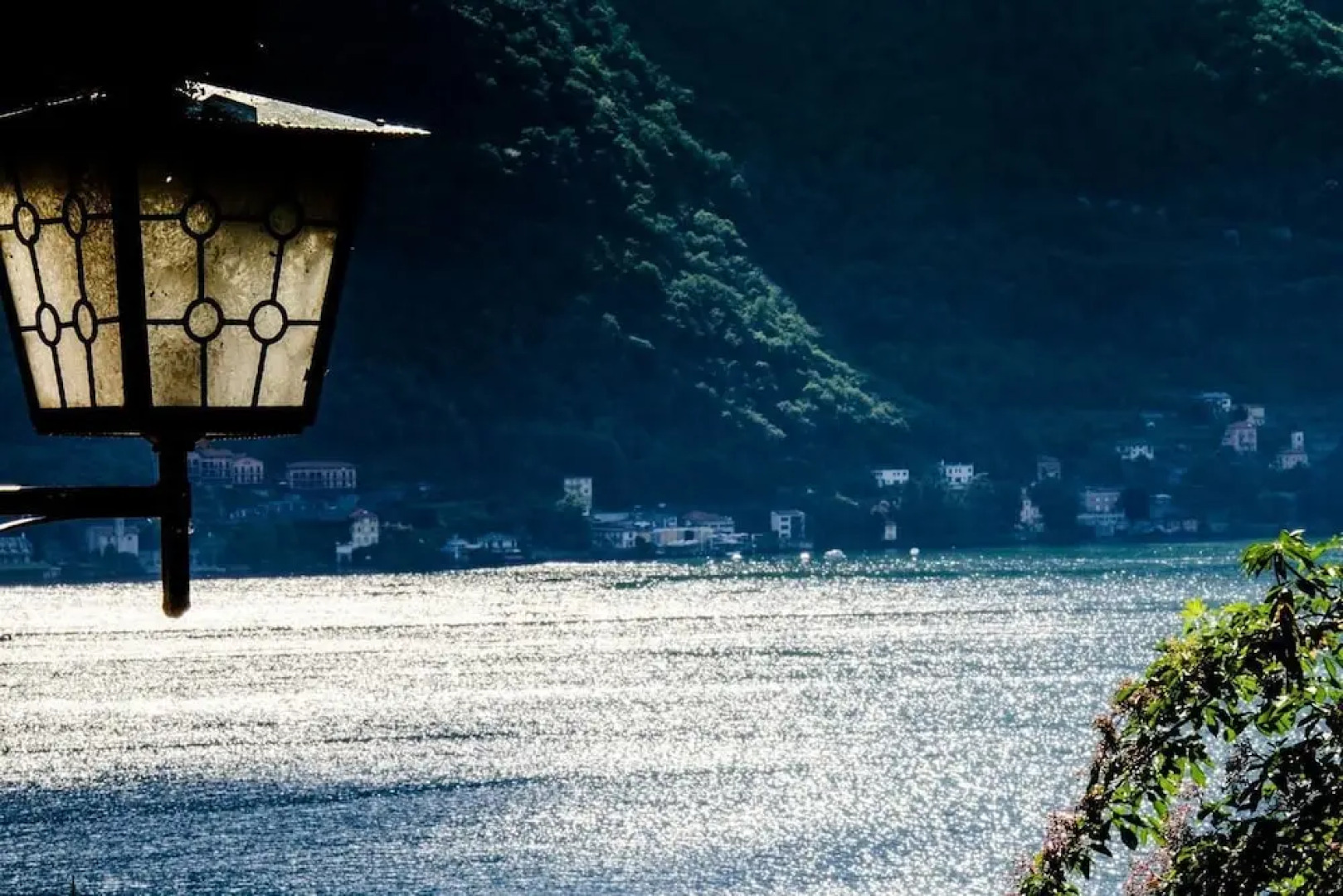 Altido House on the Lake Shore