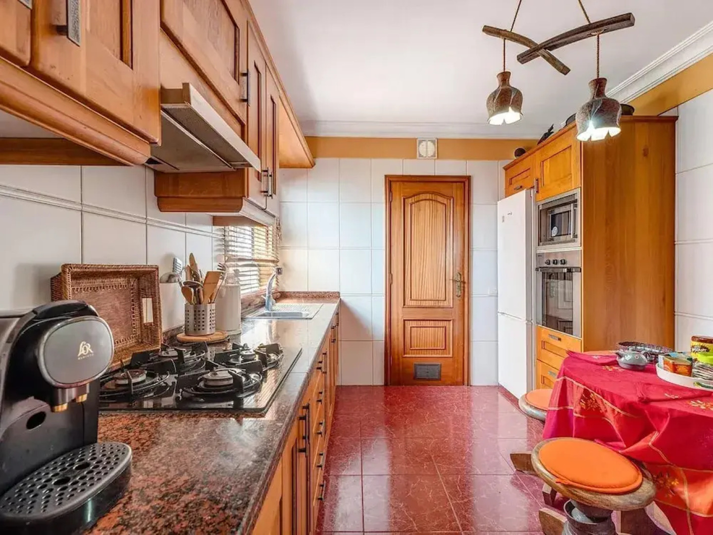 Apartment in Radazul With Stunning Sea Views