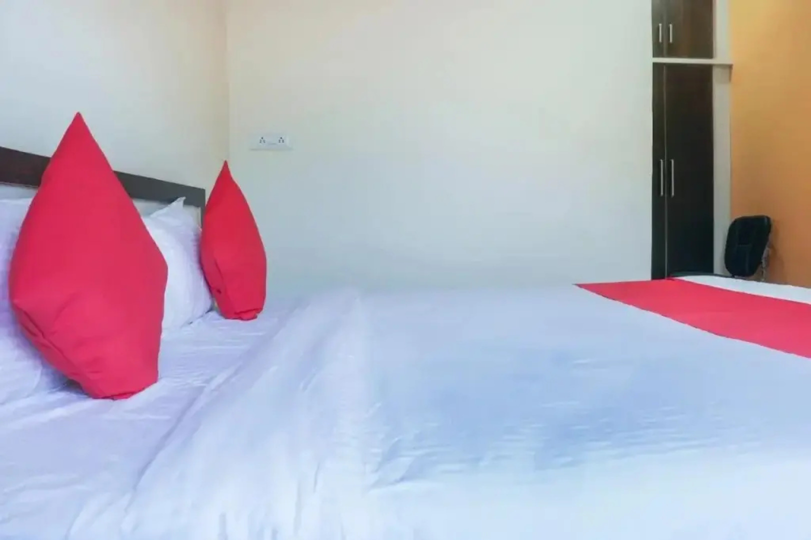 Sai Srushti by OYO Rooms