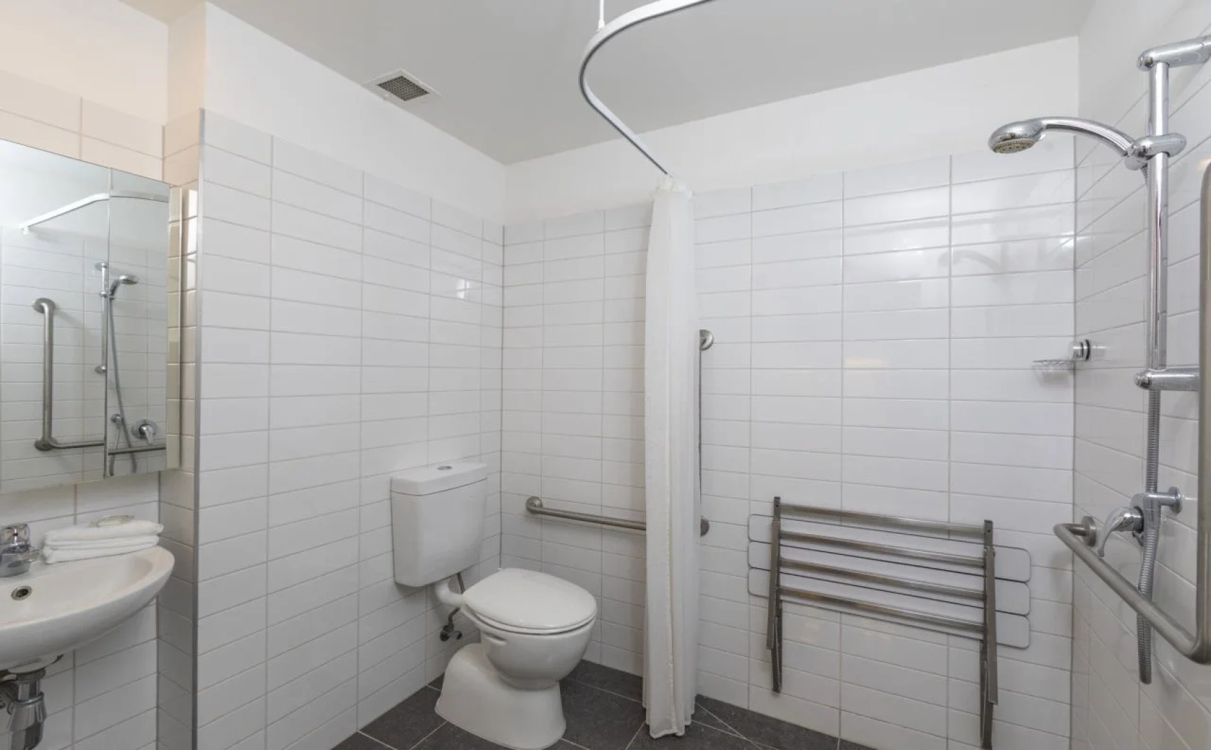 Quest Napier Serviced Apartment