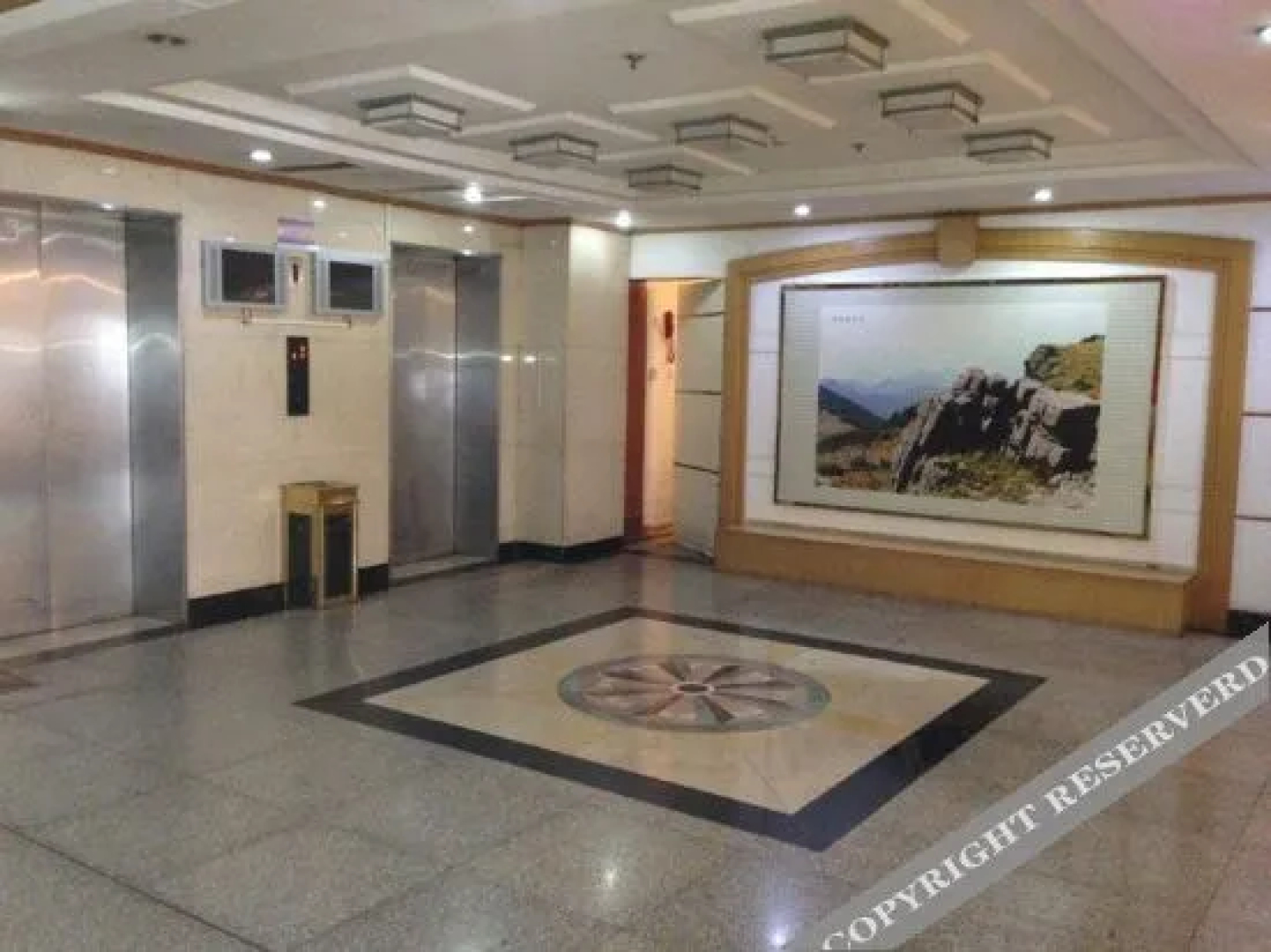 Yicheng Hostel