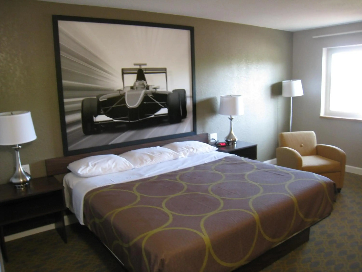 Deluxe Inn Willows