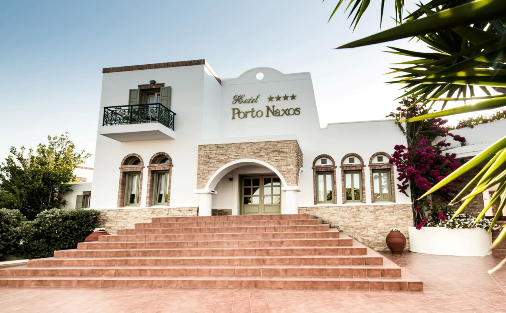 Porto Naxos Hotel