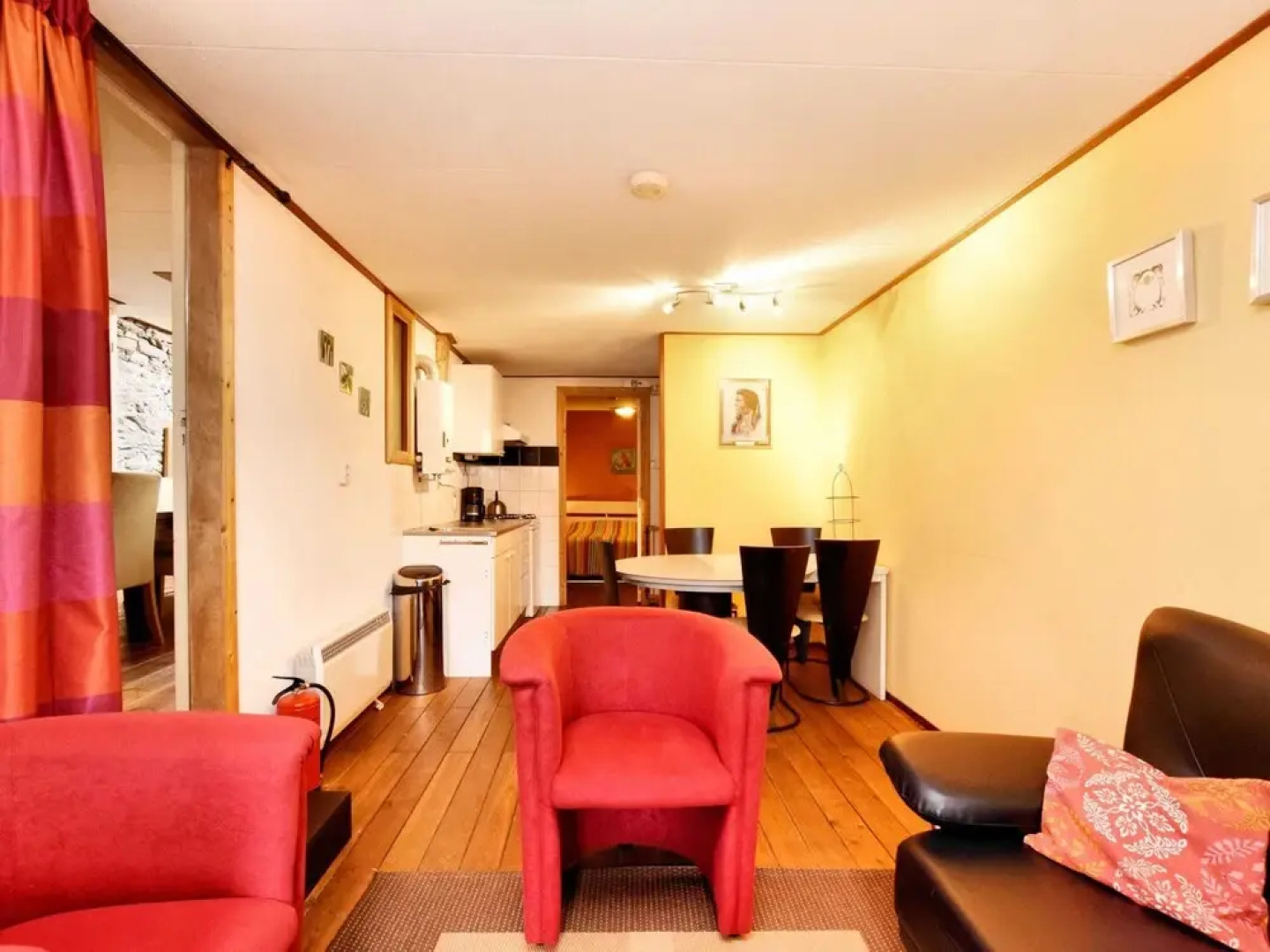 Rustic Farm Stay in Rogery