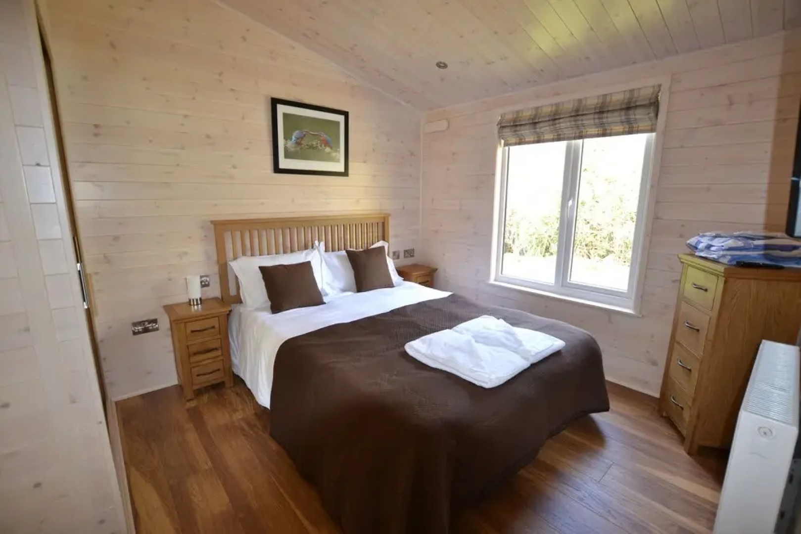 The Chiltern Lodges at Upper Farm Henton